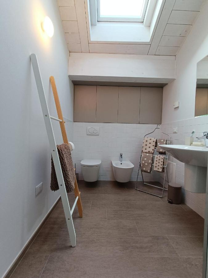 Piazza San Secondo Incantevole Appartamento Wifi Asti Exteriör bild